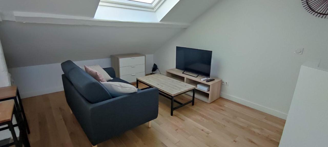 Appartement Grand LOFT à Poissy Extérieur photo